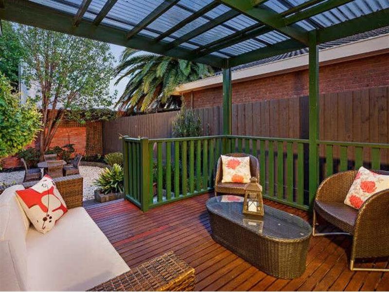 4 Cobden Street, Caulfield North House for rent Listed by Paula Tran