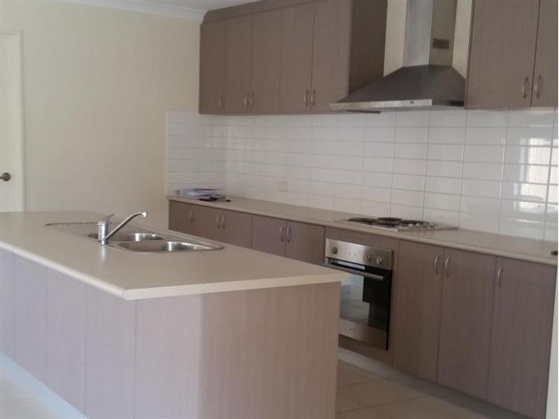 2 Padbury Road, PINJARRA House for rent Listed by Laken Anderson of