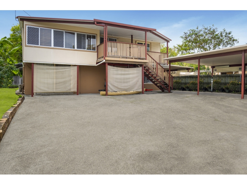 25 Mayes Avenue, Logan Central House for rent Listed by Charley Kim