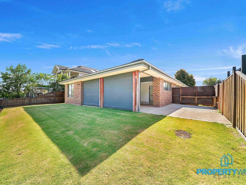 28 Lauriston Drive, EYNESBURY House for rent Listed by Jacob Brown of
