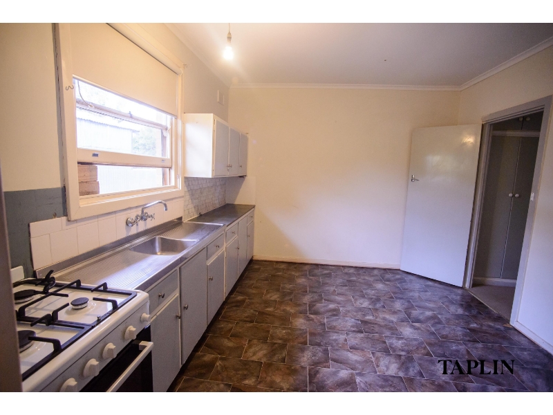 26 Kildare Avenue, Marden House for rent Listed by Sam Dowler of