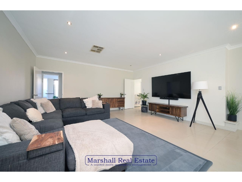 23 Keanefield Drive, Carramar House for rent Listed by Angela
