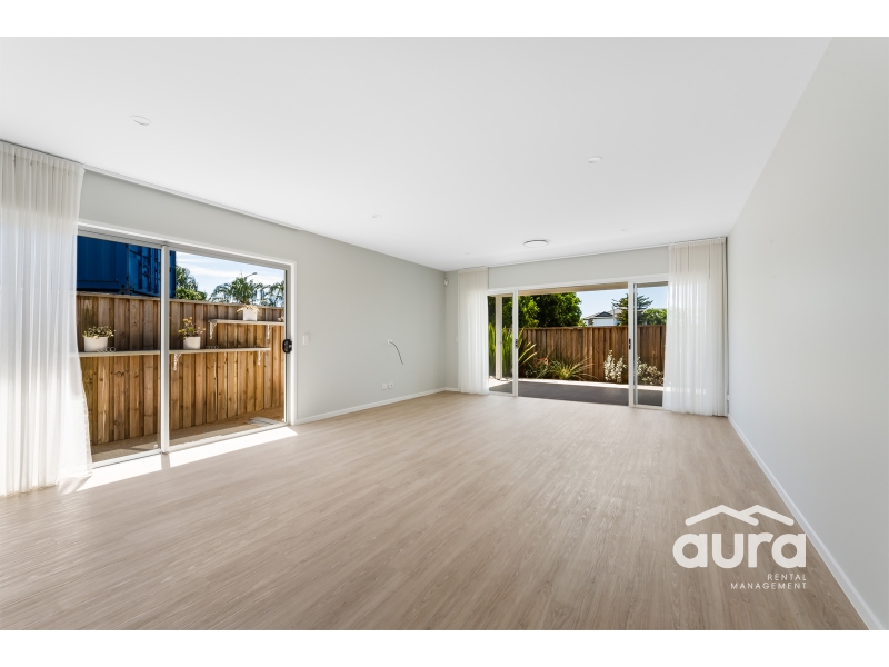 6 Smith Lane, Newport House for rent Listed by Rachel Butterworth of Aura Rental Management