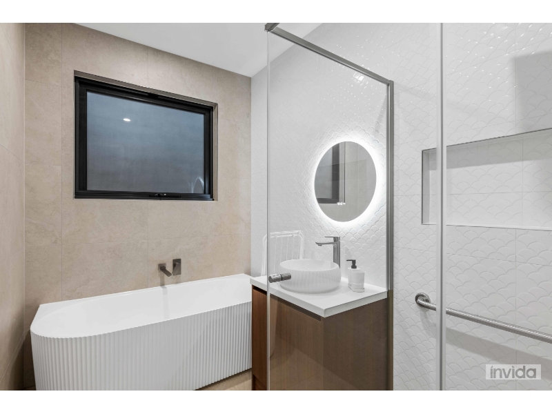 Multiple Rooms Available! Private Suite Style Rooms, Own Ensuite & Kitchenette. Power, Water & Internet Included! Move In Ready. image 3