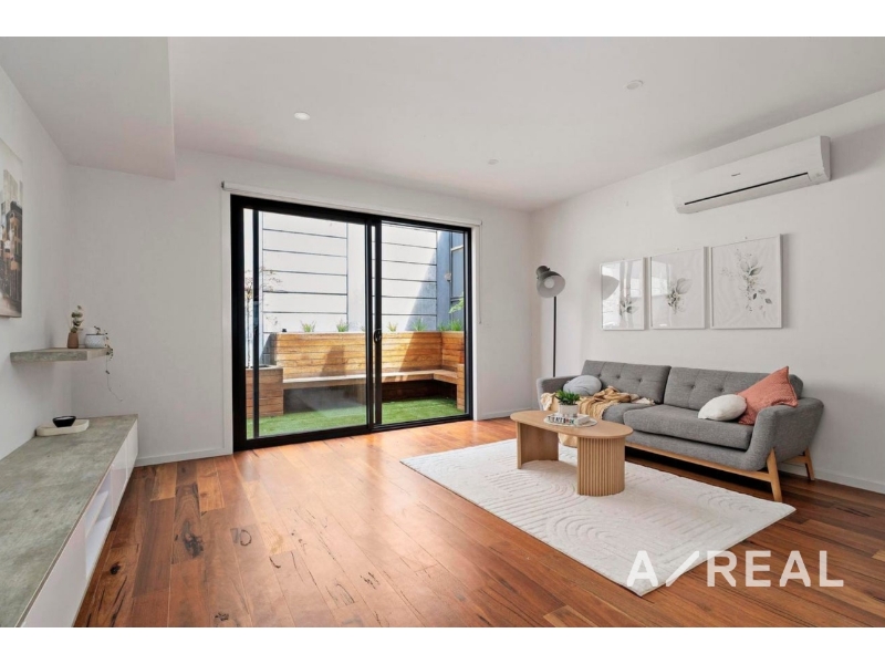 8A Wardell Close MARIBYRNONG VIC 3032