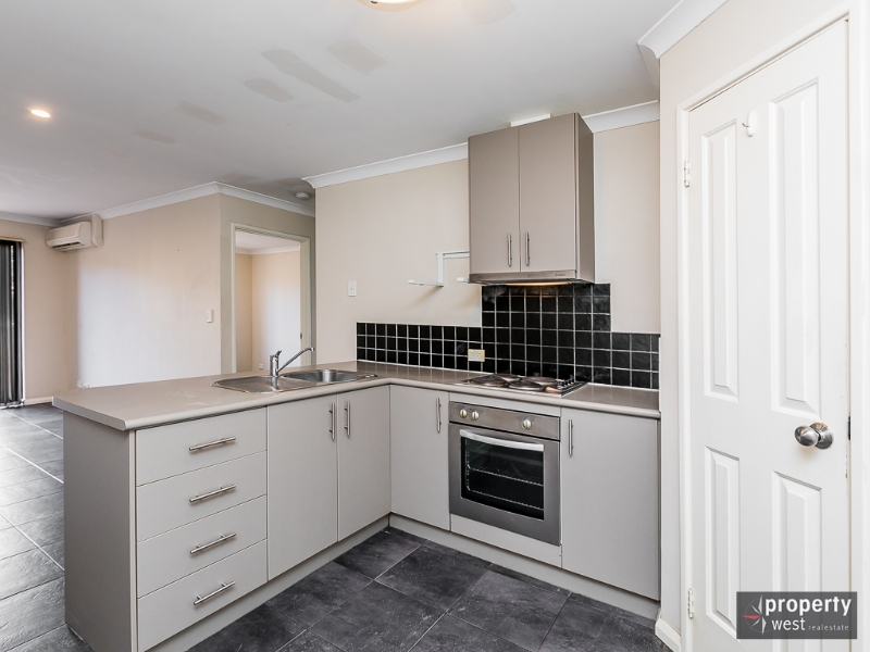 33A Lakeside Drive (STUDIO), Joondalup Apartment for rent Listed by