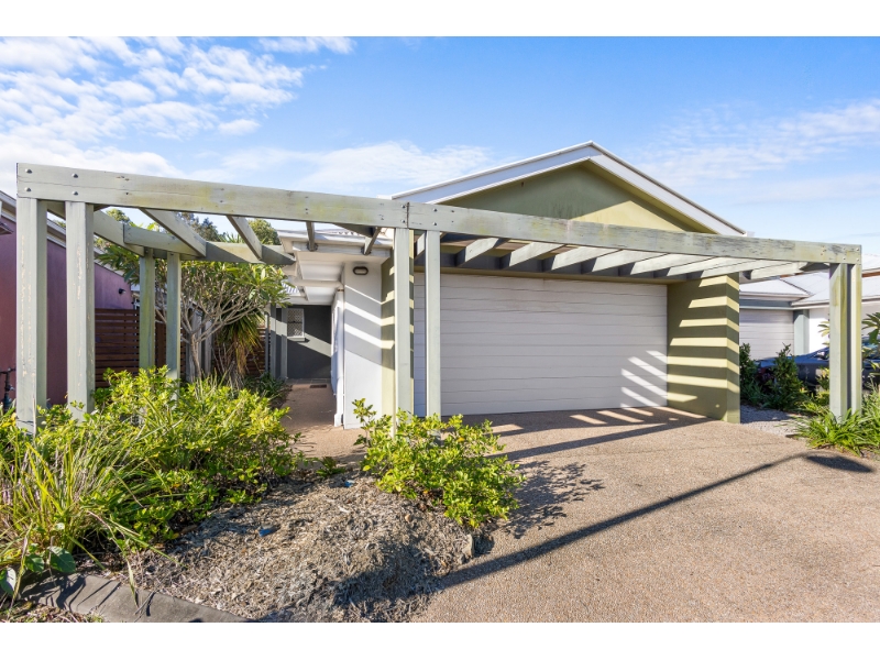 37/15 Dunes Court Peregian Springs QLD 4573