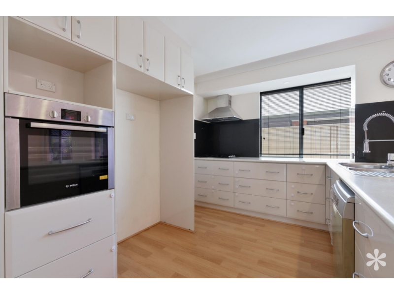 50 Sanctuary Drive, Bertram House for rent Listed by Leasing Services