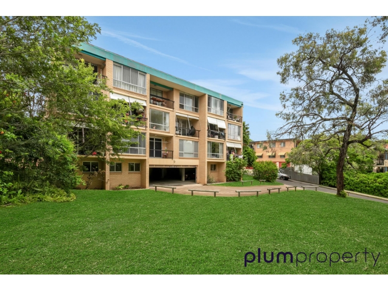 5/52 Sisley Street, St Lucia Apartment for rent Listed by Sarah