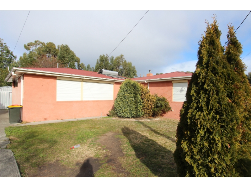 98 Sycamore Road, RISDON VALE House for rent Listed by Rock Property