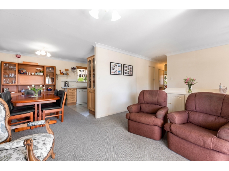 79 Niven Street, Stafford Heights House for rent Listed by Lucy