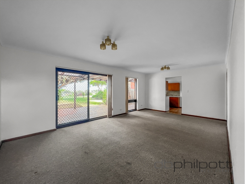 33 Sandpiper Place, West Lakes Shore House for rent Listed by Rebecca