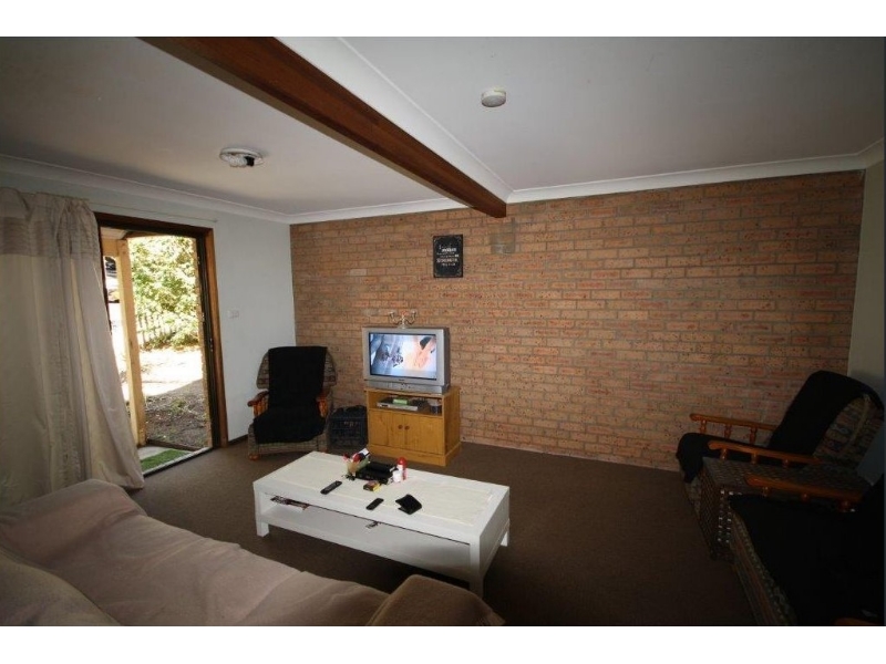 1315 Elkhorn Street, Woodridge House for rent Listed by Elena Toth