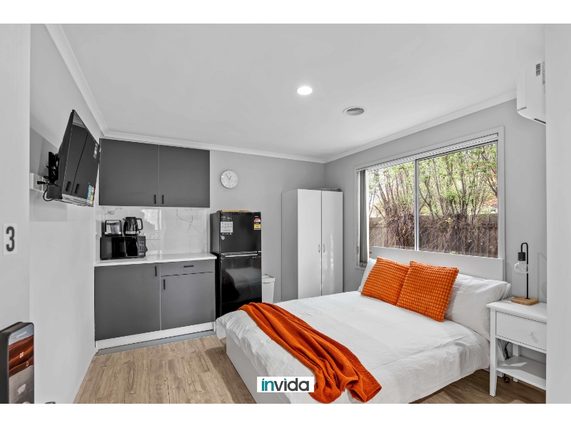 3/32 Sandover Dr Roxburgh Park VIC 3064