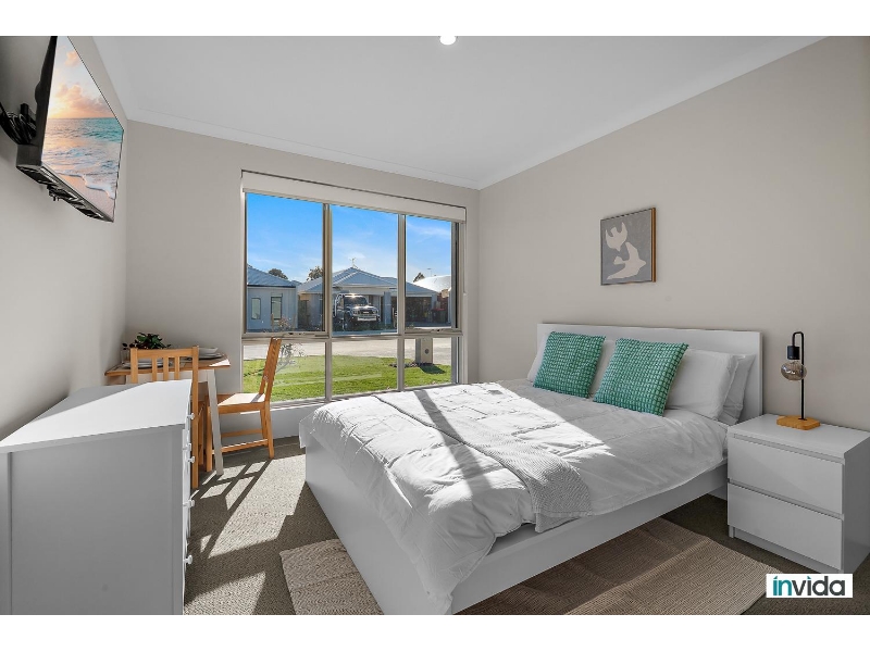 Private, Fully Furnished Room With Ensuite In A Brand-New Shared House - Utilities & Internet Included! image 1
