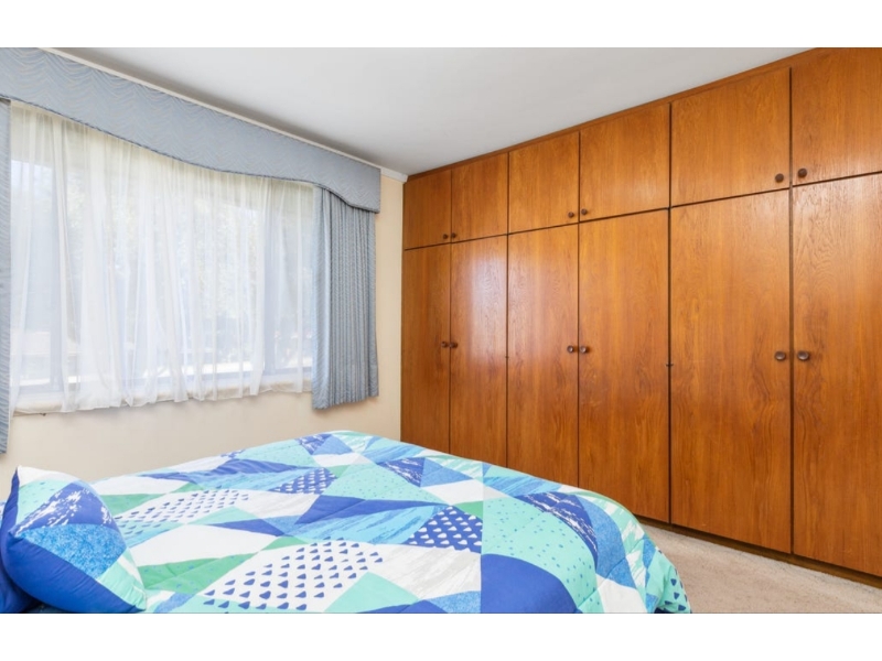 16 Gerald Street, Spearwood House for rent Listed by Johnpaul Ballantyne of Performance Asset