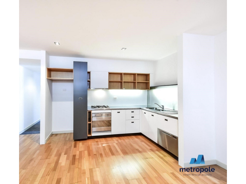 C501/3 Greeves Street ST KILDA VIC 3182