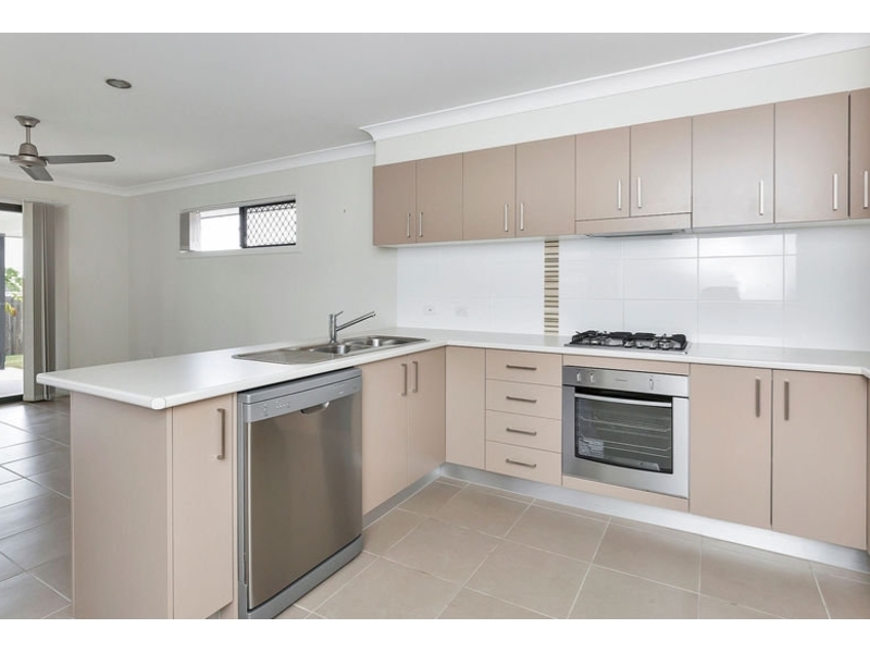 9 Huxley Street, Redbank Plains House for rent Listed by Mary Lako of