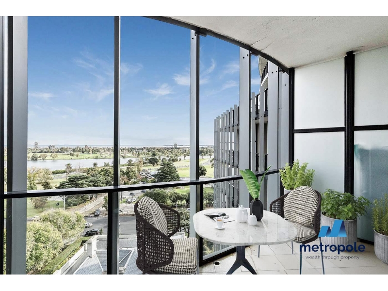 913/55 Queens Road MELBOURNE VIC 3004