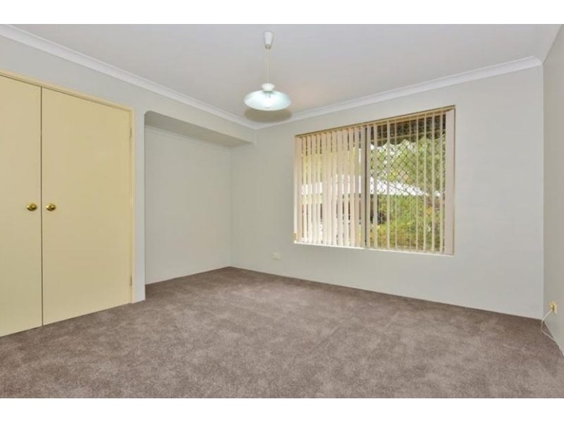 1/8 Turf Court, Greenmount House for rent Listed by Kaitlyn Hepper of