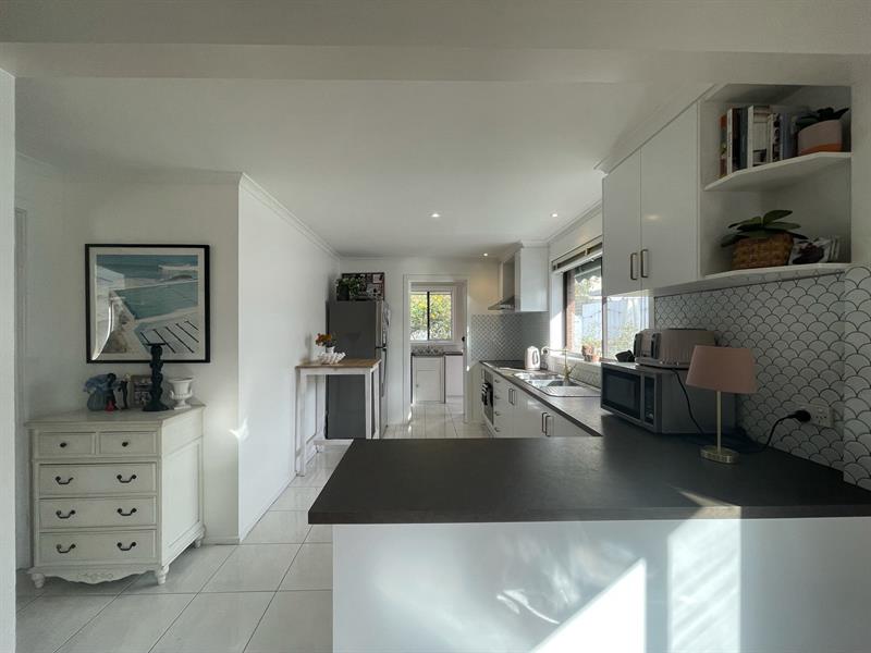 4/3 Rose St, ALTONA House for rent Listed by Micckey V Grover of