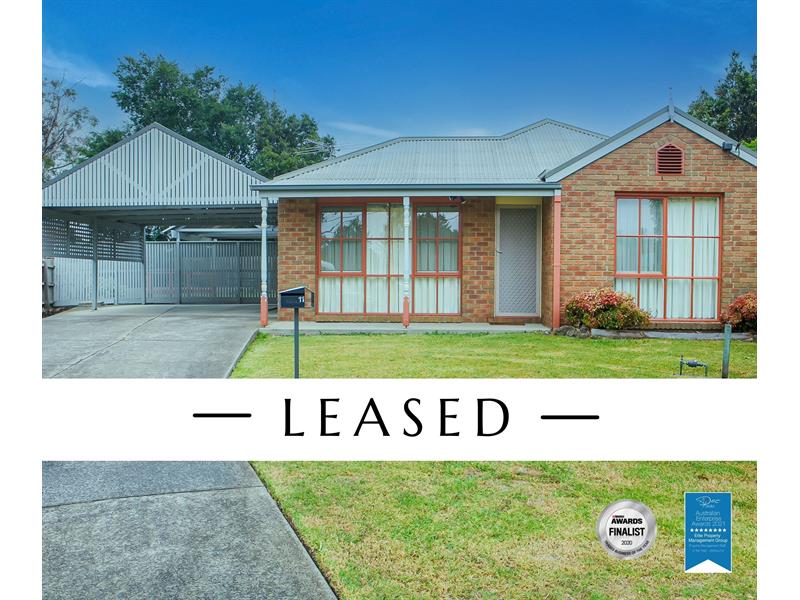 11 Yaltara Close Cranbourne West VIC 3977