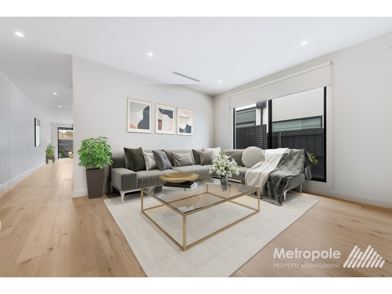 34B Parkmore Road BENTLEIGH EAST VIC 3165