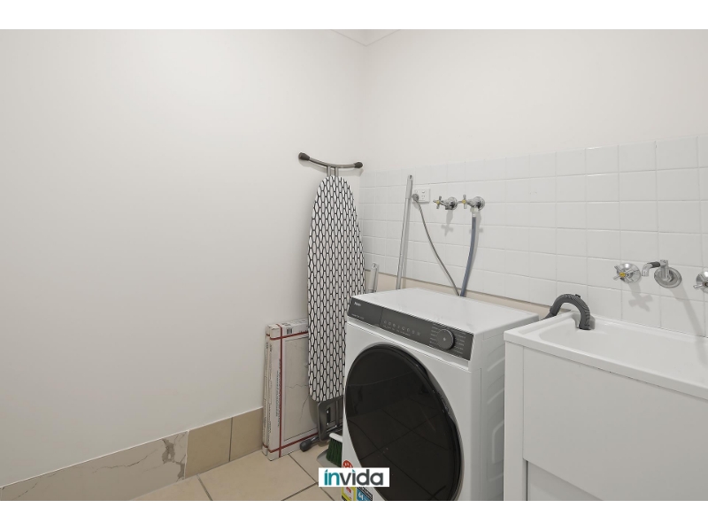 Private Room With Your Own Ensuite & Kitchenette, In Modern Shared House. Bills & Internet Included. Multiple Rooms Available! image 7