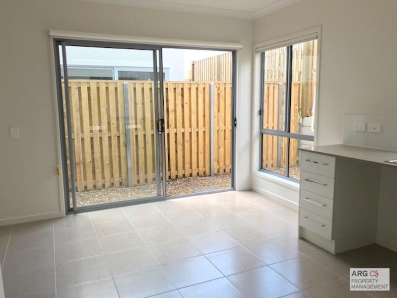 16 Koda Street, Ripley Townhouse for rent Listed by Stacy Robertson