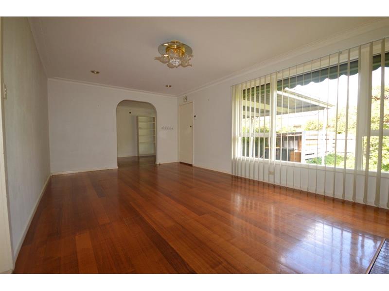 23 Larch Crescent, MOUNT WAVERLEY House for rent Listed by Hailey