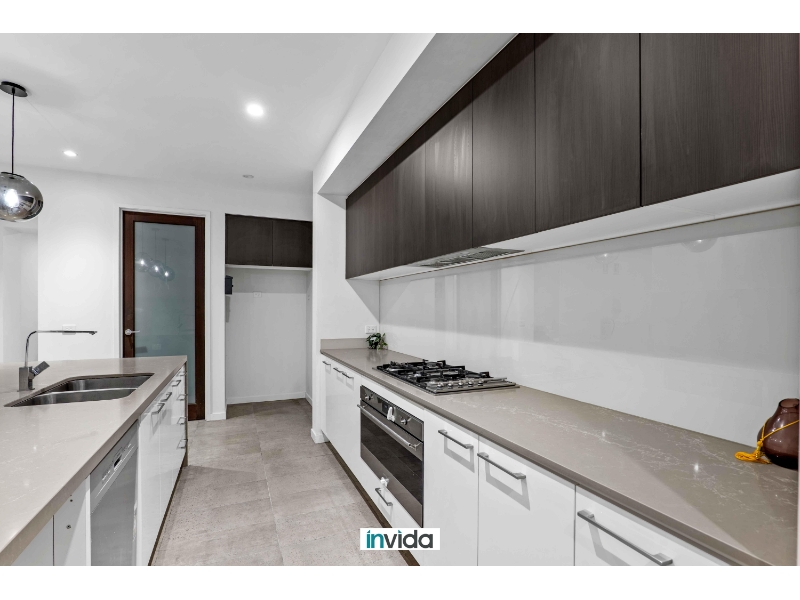 Save On Bills! Private, Lockable Room With Ensuite & Kitchenette – Utilities & Wi-Fi Included! Multiple Rooms Available! thumbnail 9