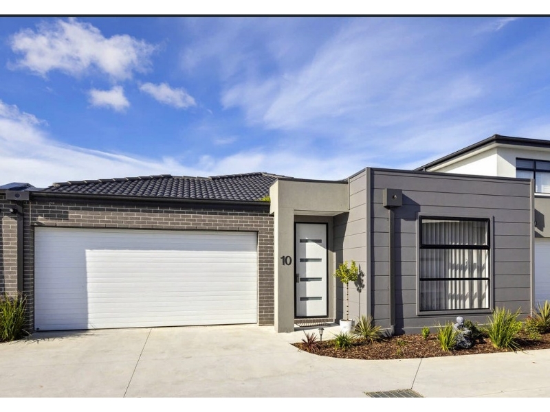 10/43 Central Avenue Tyabb VIC 3913