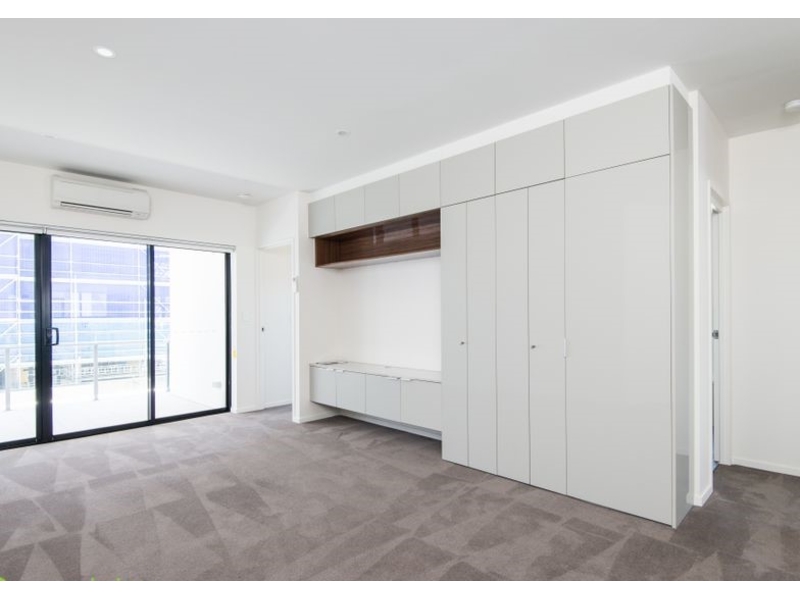 215/24 Wyatt Street, NEWSTEAD Apartment for rent Listed by Keely Watt