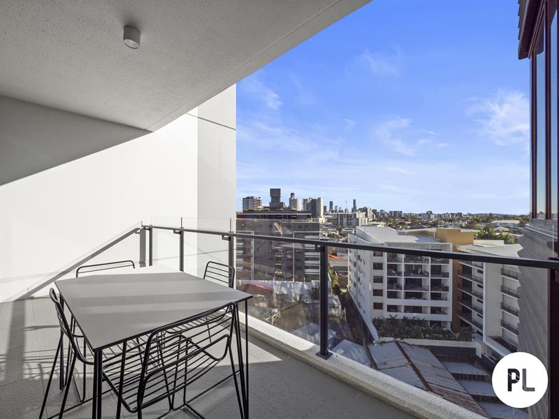 Curated visual reference: Picture Idea: 2 Bedroom Apartment With Spacious Balcony In Bustling Inner Brisbane