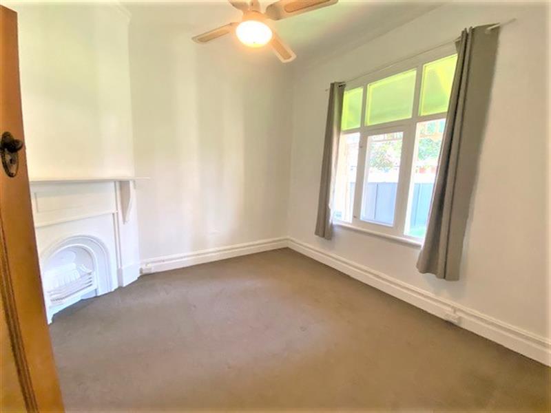 10 East Avenue, BLACK FOREST House for rent Listed by Xenia Ioannou of Alexa Real Estate