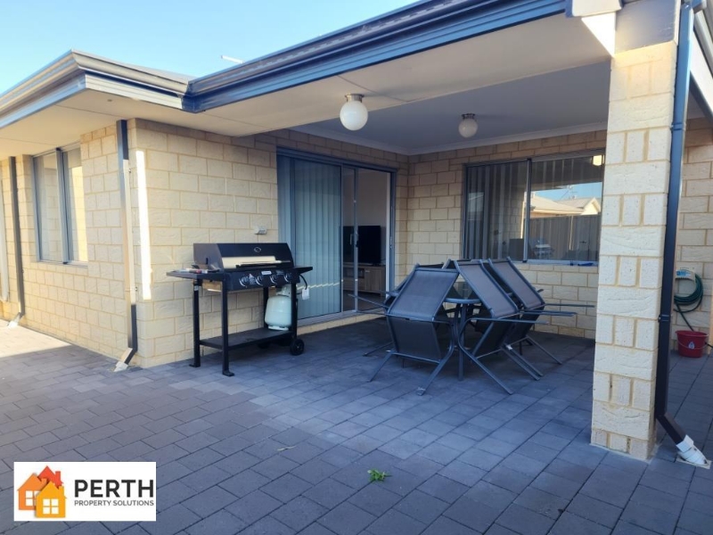 13/11 Redmond Road, Gosnells House for rent Listed by Rosemarie