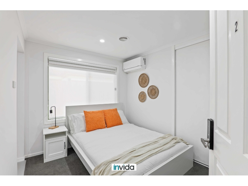 2/5 Turano Ct Roxburgh Park VIC 3064