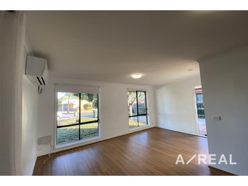 4 Bligh Pl WYNDHAM VALE VIC 3024