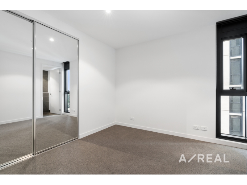 1806/45 Dudley Street West Melbourne VIC 3003