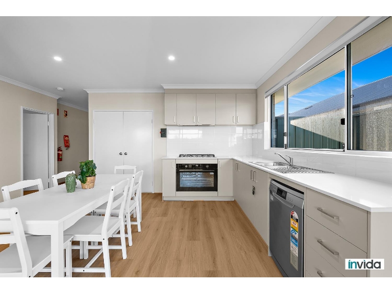 Private, Fully Furnished Room With Ensuite In A Brand-New Shared House - Utilities & Internet Included! Multiple Rooms Available! image 8