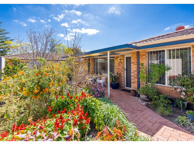 3A Henton Place, HEATHRIDGE House for rent Listed by Ashlee Miles of