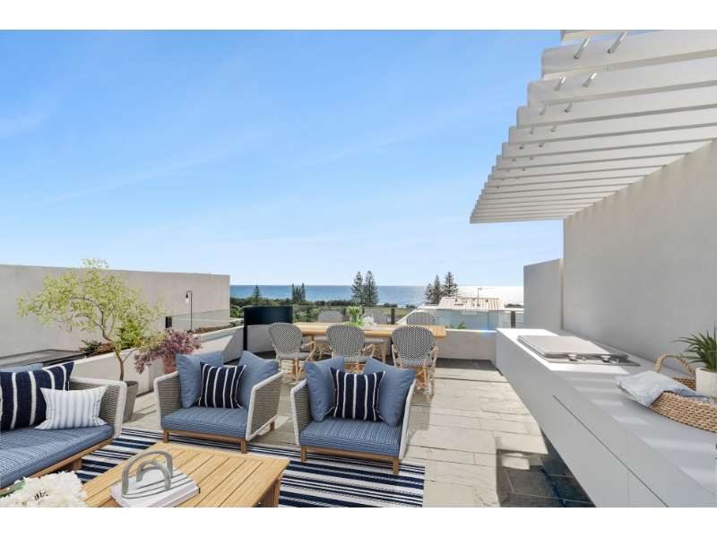 2/206 David Low Way Peregian Beach QLD 4573