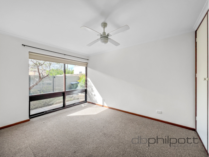 33 Sandpiper Place, West Lakes Shore House for rent Listed by Rebecca
