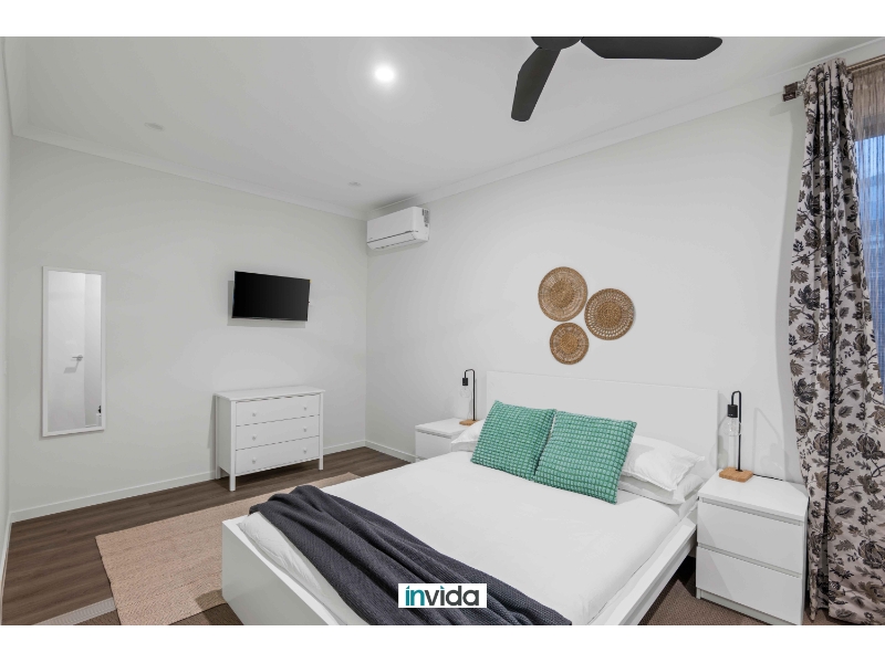 SAVE ON BILLS! PRIVATE, LOCKABLE ROOM WI...