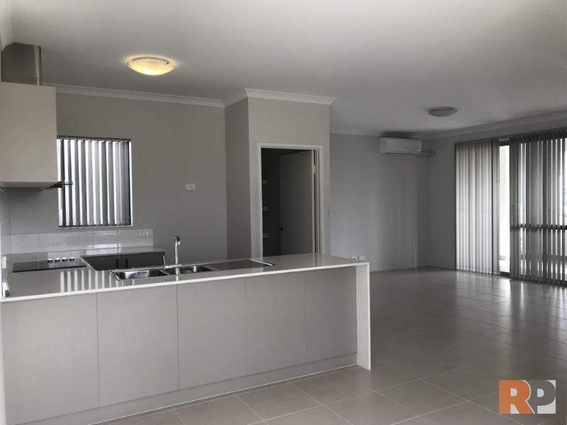 2/28 Roccella Loop, ASHBY Apartment for rent Listed by Audrey Muranda