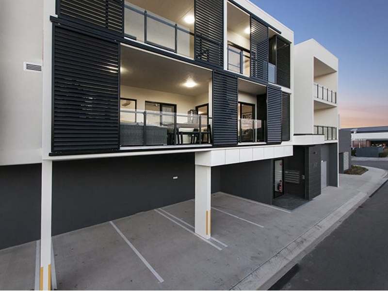 16/9 Kokoda Street, IDALIA Apartment for rent Listed by Smart Rentals Leasing Team of Smart