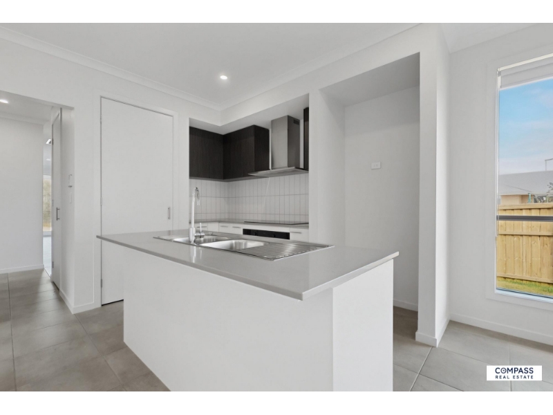 38 Legacy Drive, Flinders View, Flinders View - Thumbnail 5