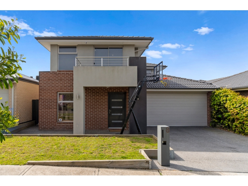 8 Auburn Grove Botanic Ridge VIC 3977