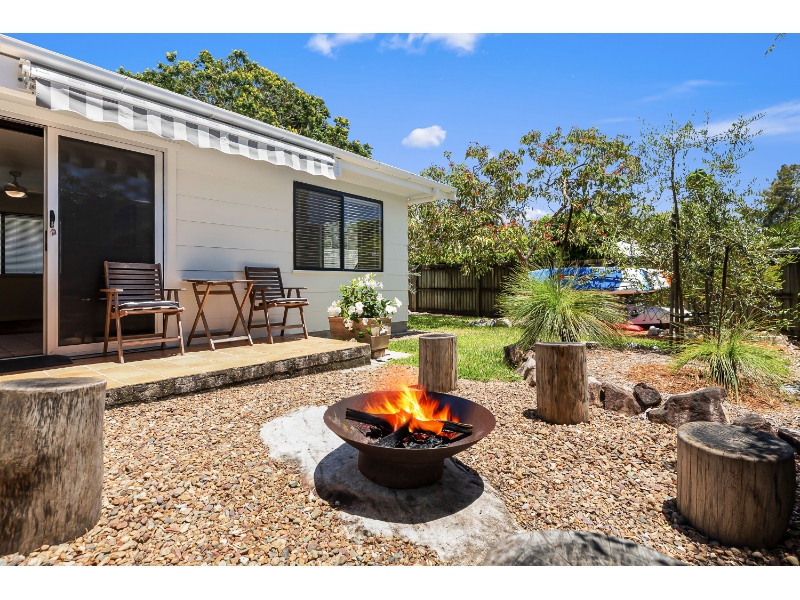 20 Urangan Street Boreen Point QLD 4565