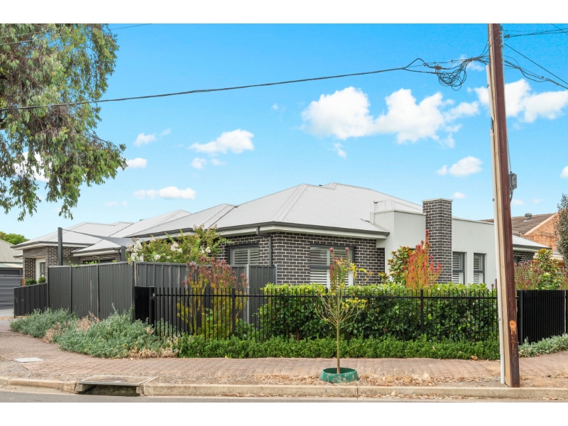 22 Langdon Avenue, Clarence Park House for rent Listed by Lou